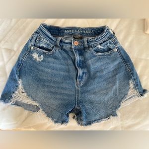 American Eagle destroyed denim jeans shorts women's size 000